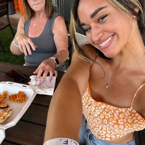 Meet your Posher, Steven - Picture 2 of 3